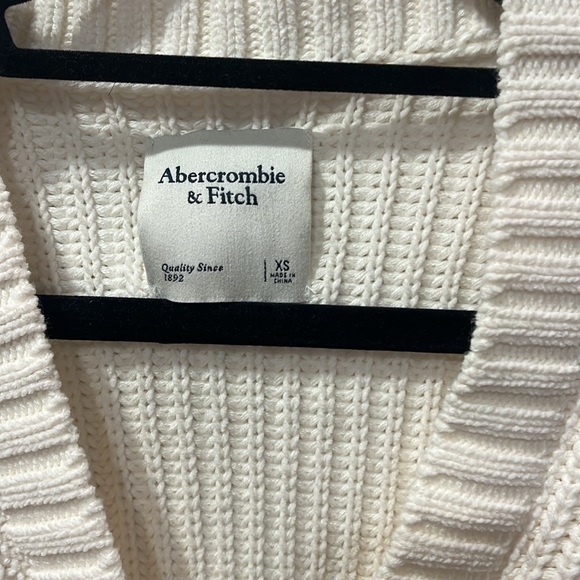 Abercrombie cotton-blend seed stitch cardigan - Picture 2 of 9